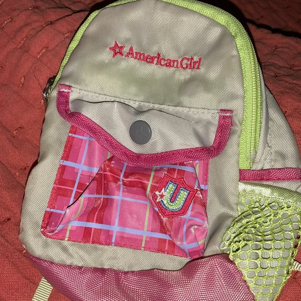 American Girl Doll School Backpack Innerstar U, RETIRED SET from 2011